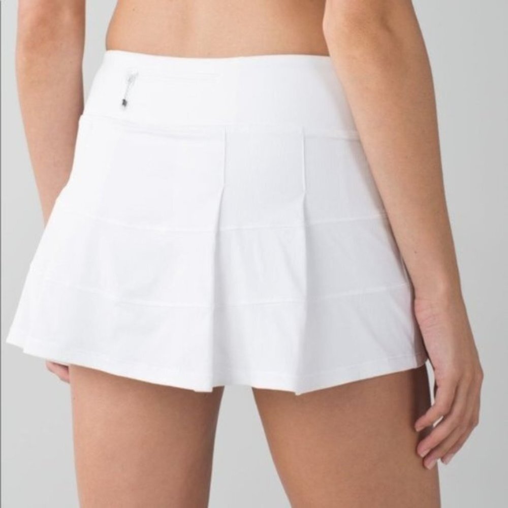 Lululemon Pace Rival skirt  white   sz 12  tennis skort run skirt Perfect